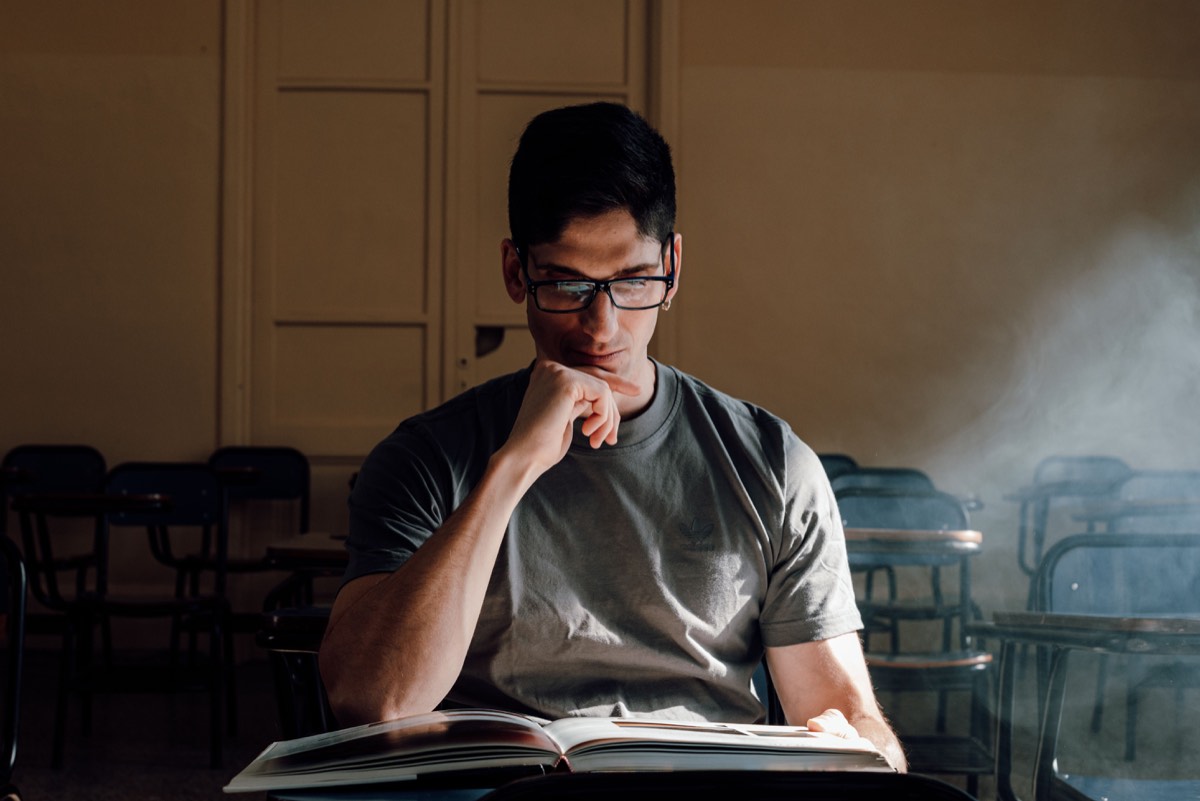 Illustrative stock photograph supporting how can teachers protect their privacy on dating sites?
